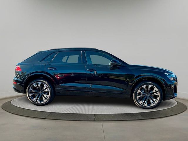 2025 Audi Q8 Premium Plus