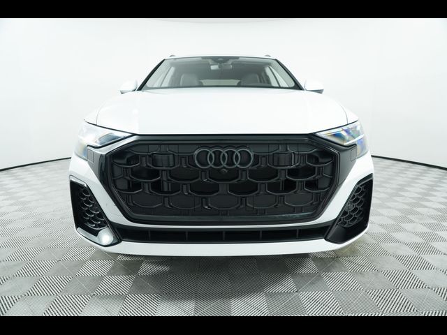 2025 Audi Q8 Premium Plus