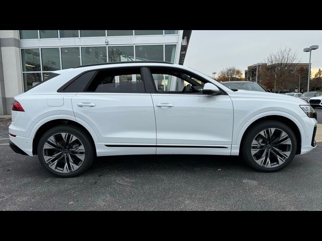 2025 Audi Q8 Premium Plus