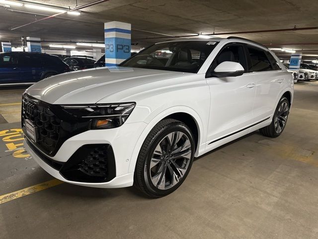 2025 Audi Q8 Premium Plus