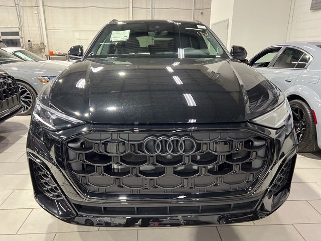 2025 Audi Q8 Premium Plus