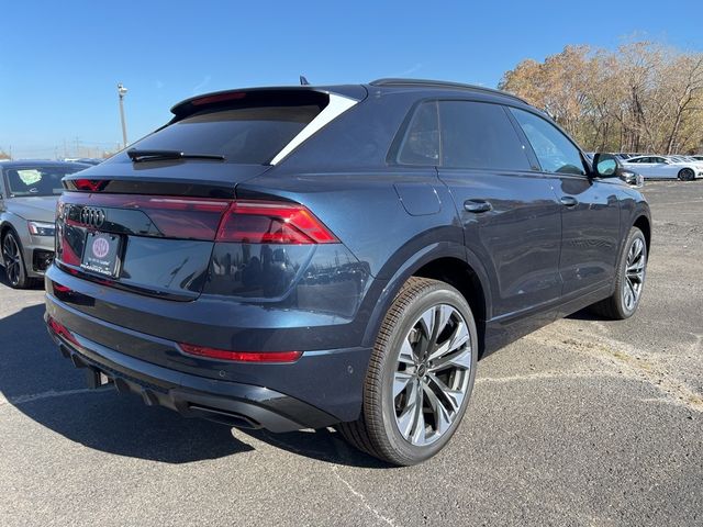 2025 Audi Q8 Premium Plus