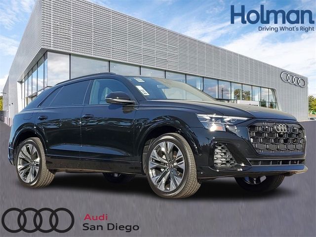2025 Audi Q8 Premium Plus
