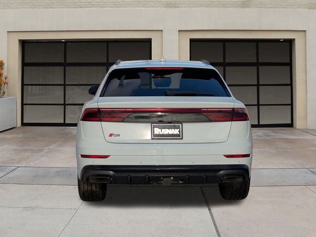 2025 Audi Q8 Premium Plus