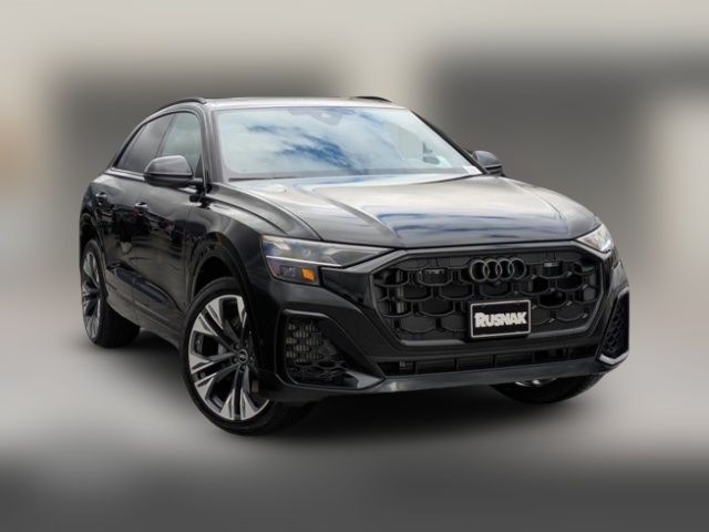 2025 Audi Q8 Premium Plus