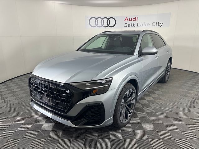 2025 Audi Q8 Premium Plus