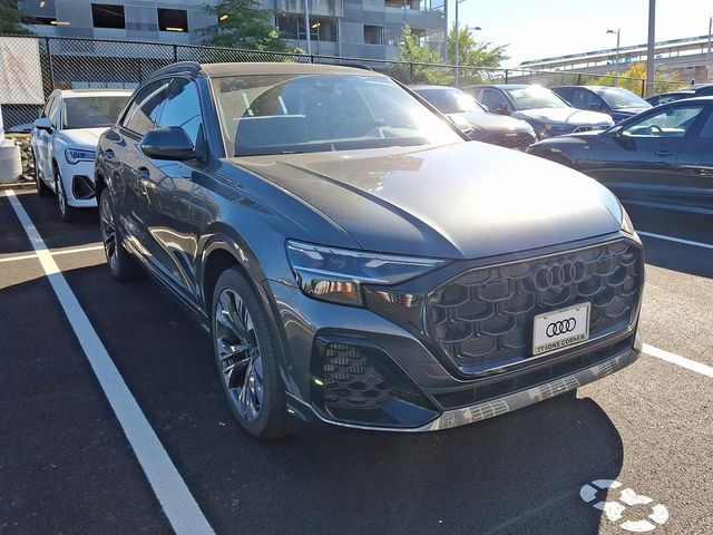 2025 Audi Q8 Premium Plus