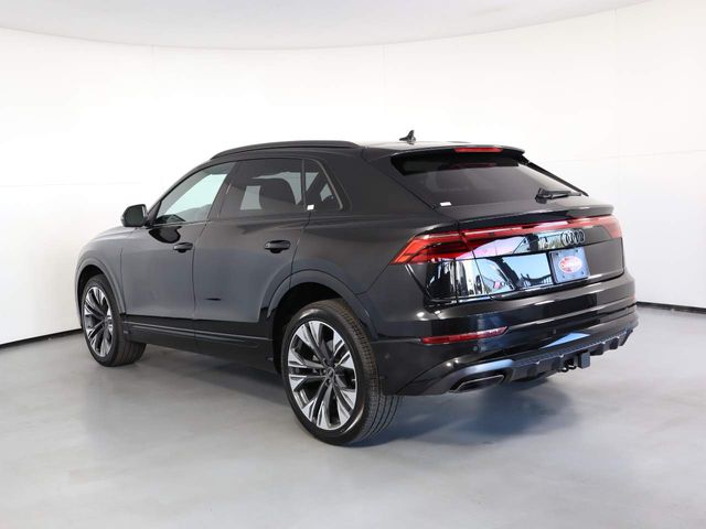 2025 Audi Q8 Premium Plus