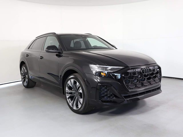 2025 Audi Q8 Premium Plus