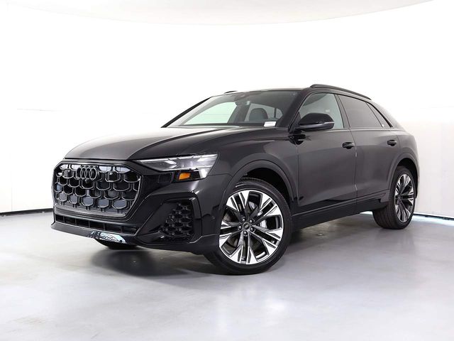 2025 Audi Q8 Premium Plus