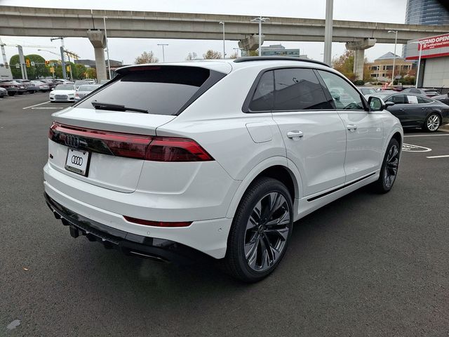 2025 Audi Q8 Premium Plus