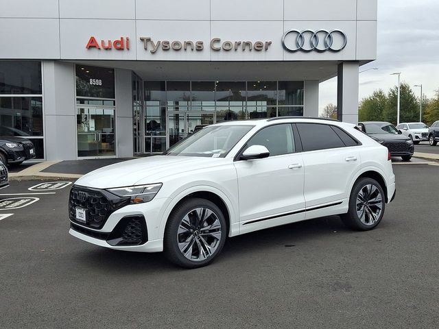 2025 Audi Q8 Premium Plus