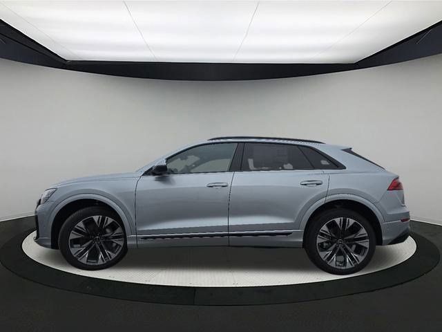 2025 Audi Q8 Premium Plus