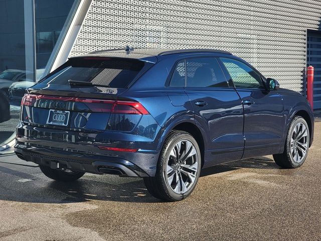 2025 Audi Q8 Premium Plus