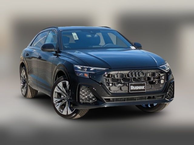 2025 Audi Q8 Premium Plus