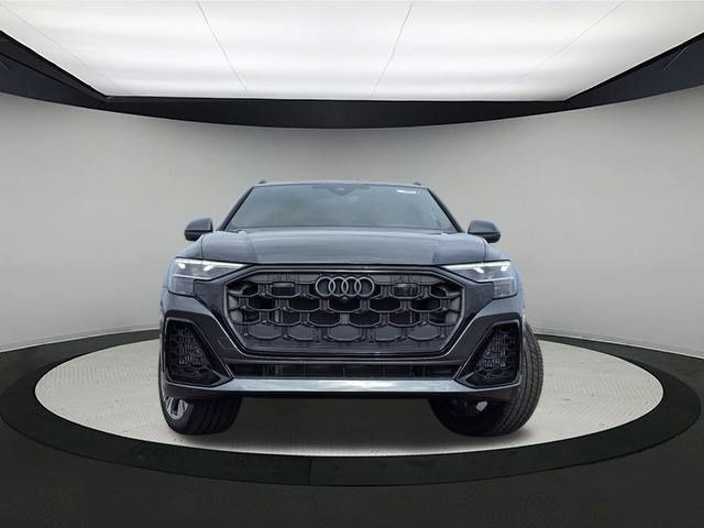 2025 Audi Q8 Premium Plus