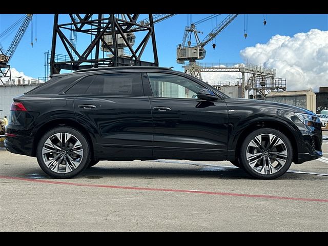 2025 Audi Q8 Premium Plus