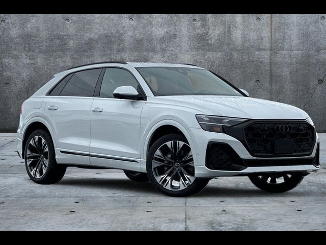 2025 Audi Q8 Premium Plus