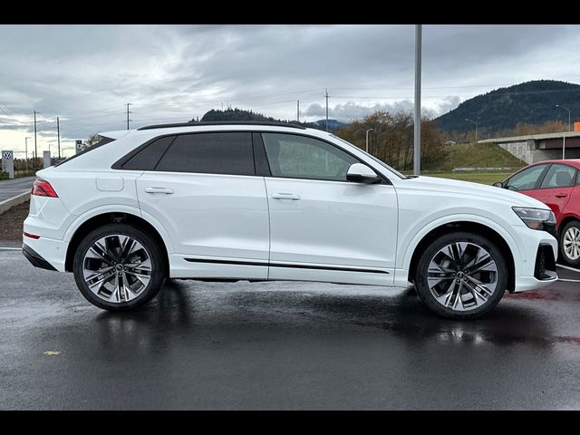 2025 Audi Q8 Premium Plus