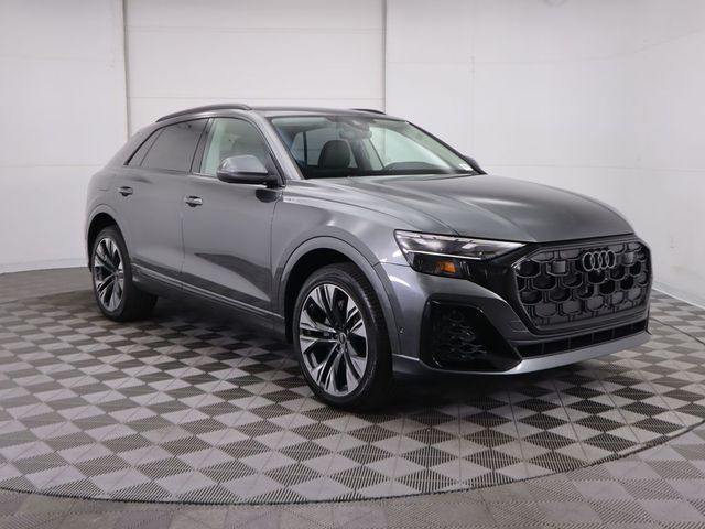 2025 Audi Q8 Premium Plus