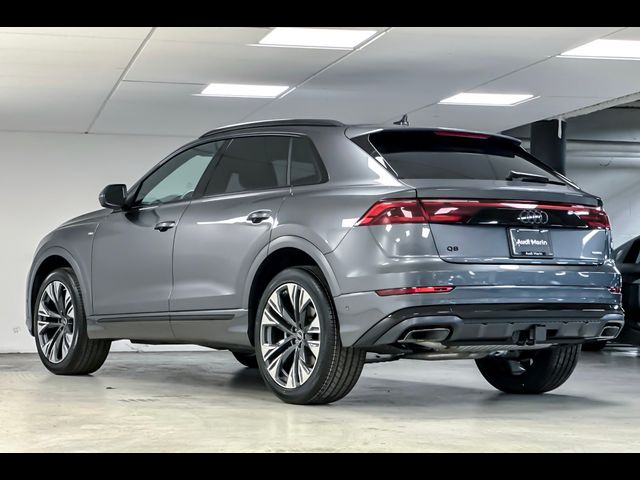 2025 Audi Q8 Premium Plus