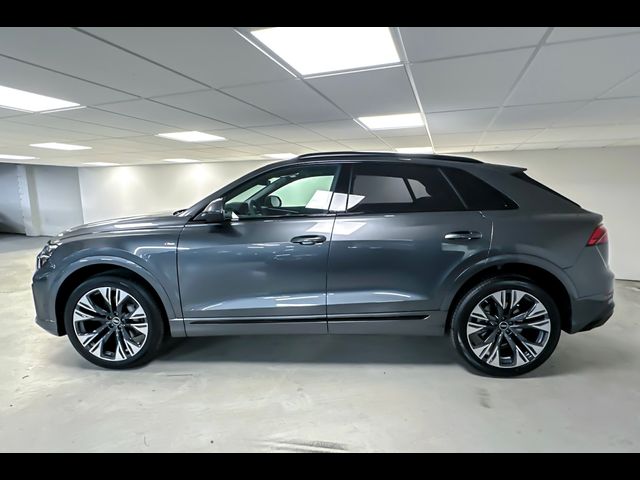 2025 Audi Q8 Premium Plus