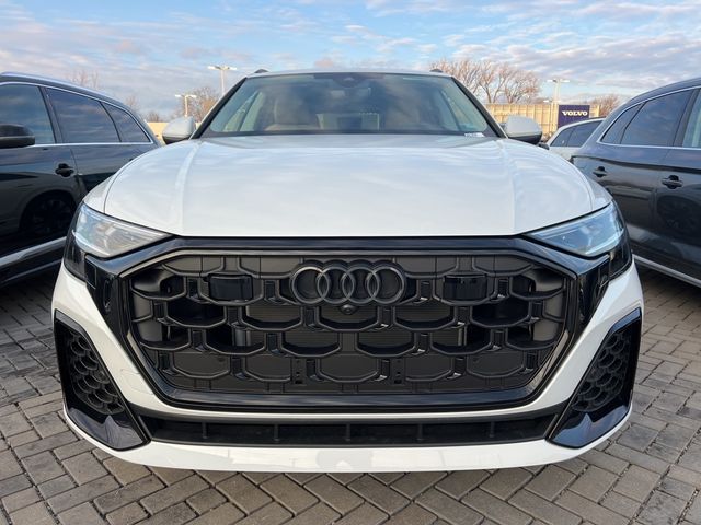 2025 Audi Q8 Prestige