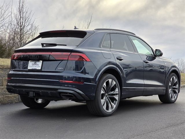2025 Audi Q8 Prestige