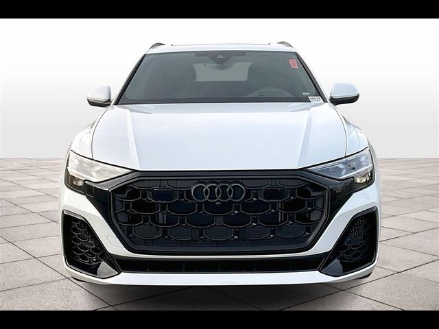 2025 Audi Q8 Prestige