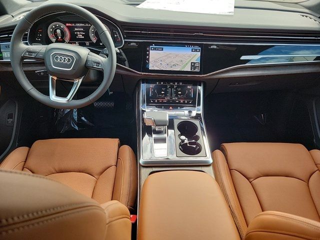 2025 Audi Q8 Prestige