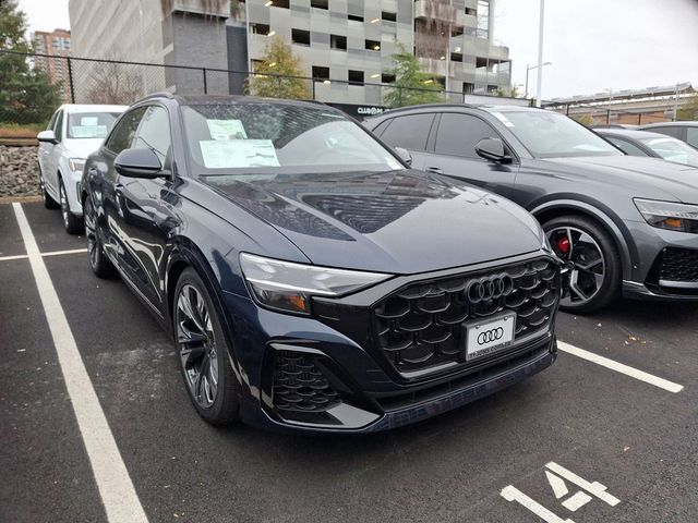 2025 Audi Q8 Prestige