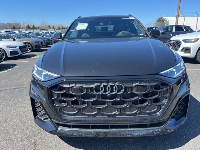 2025 Audi Q8 Prestige