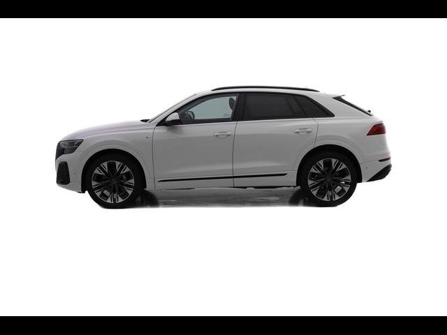 2025 Audi Q8 Prestige