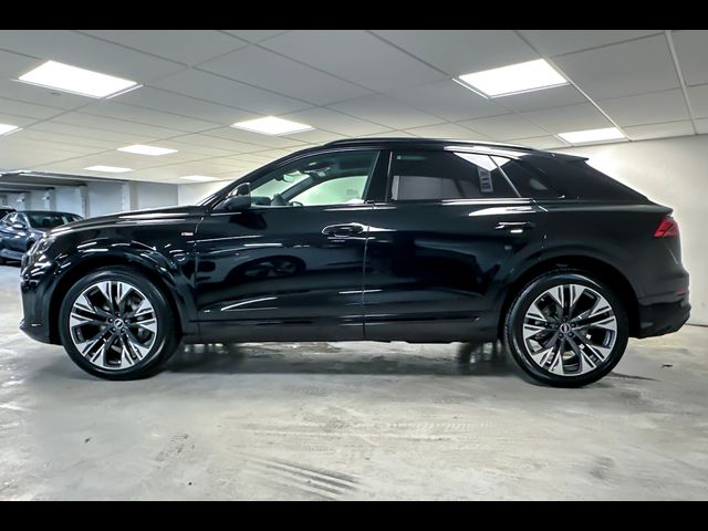 2025 Audi Q8 Prestige