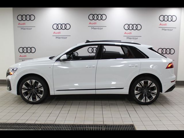 2025 Audi Q8 Prestige