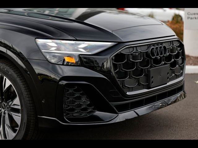 2025 Audi Q8 Prestige