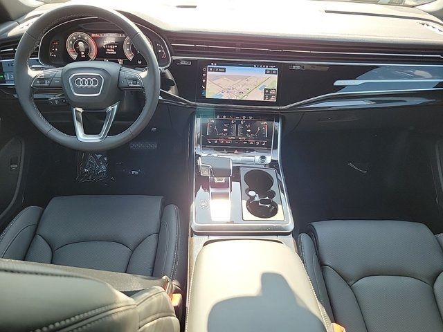 2025 Audi Q8 Prestige