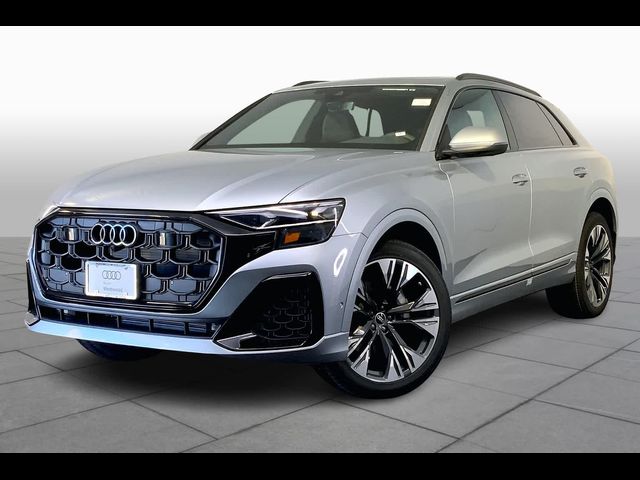 2025 Audi Q8 Premium Plus