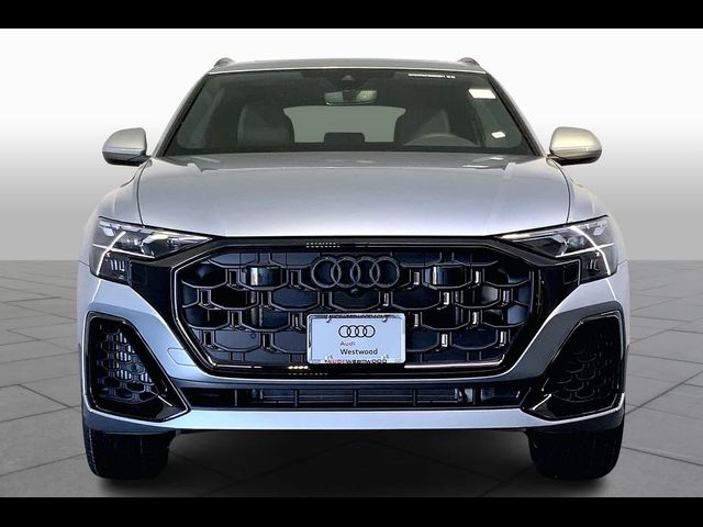 2025 Audi Q8 Premium Plus