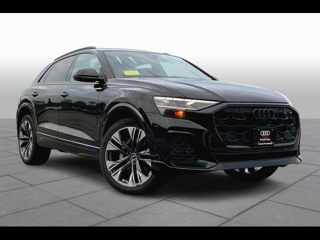 2025 Audi Q8 Premium Plus