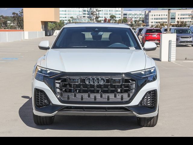 2025 Audi Q8 Premium