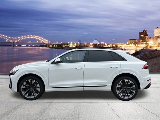 2025 Audi Q8 Premium