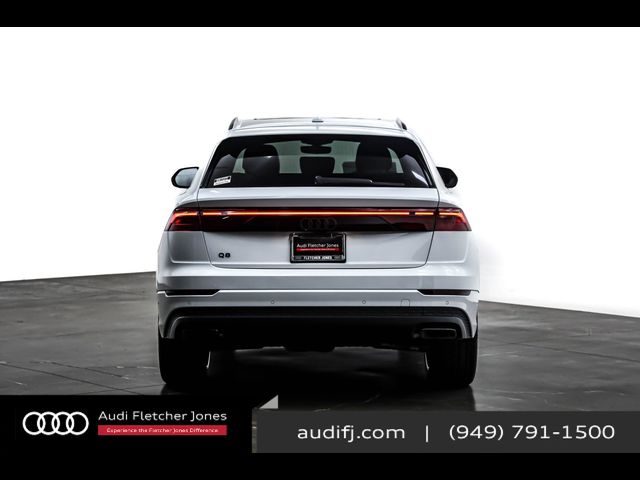 2025 Audi Q8 Premium