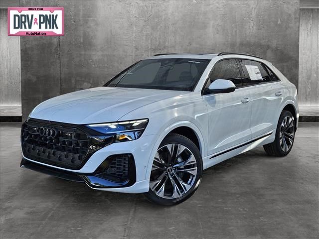 2025 Audi Q8 Premium