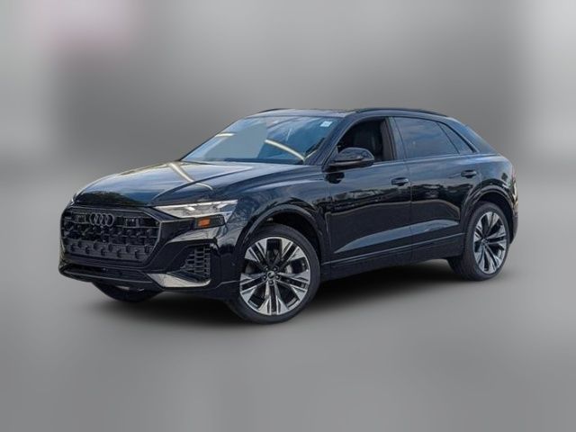 2025 Audi Q8 Premium