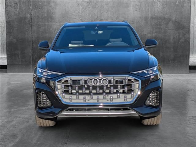 2025 Audi Q8 Premium