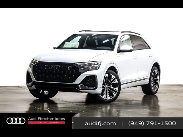 2025 Audi Q8 Premium