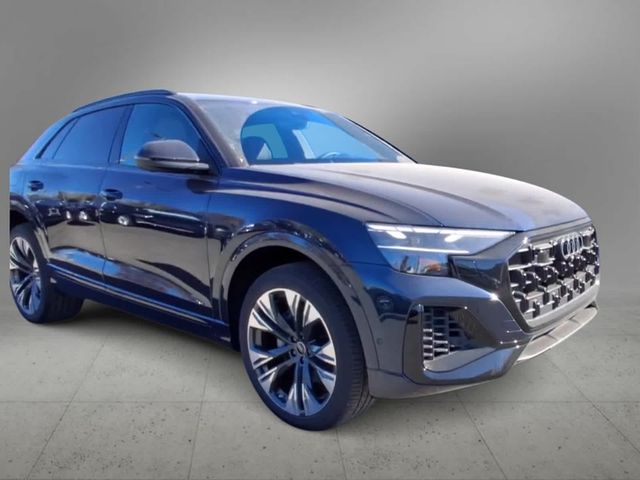 2025 Audi Q8 Premium