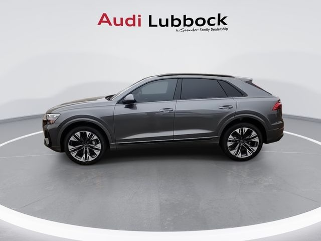 2025 Audi Q8 Premium