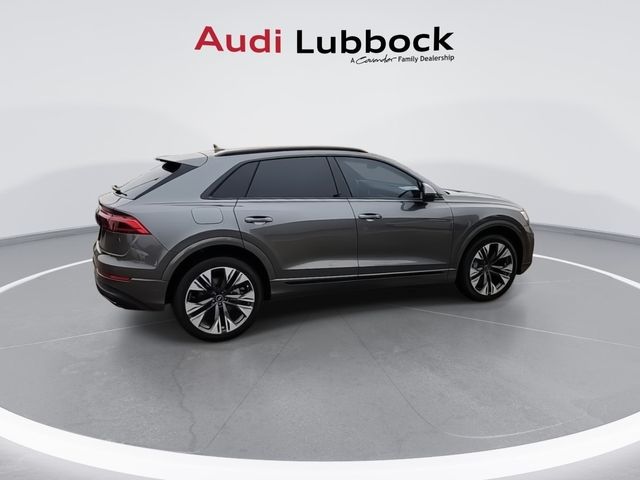 2025 Audi Q8 Premium